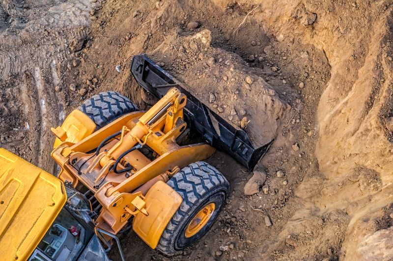Earth Moving Equipment and Machinery Listings